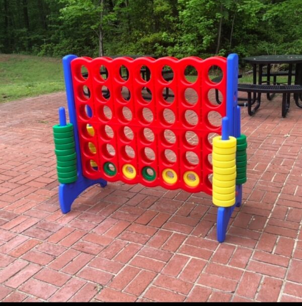 Giant Connect 4 - Image 9